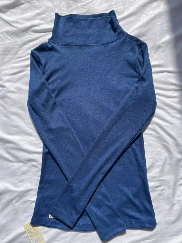 بلوز بیسیک سرمه‌ای | گیلاس بانو